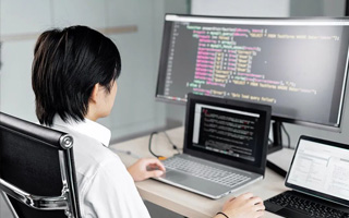 九江 api php源码,下载的php源码怎么运行呢？